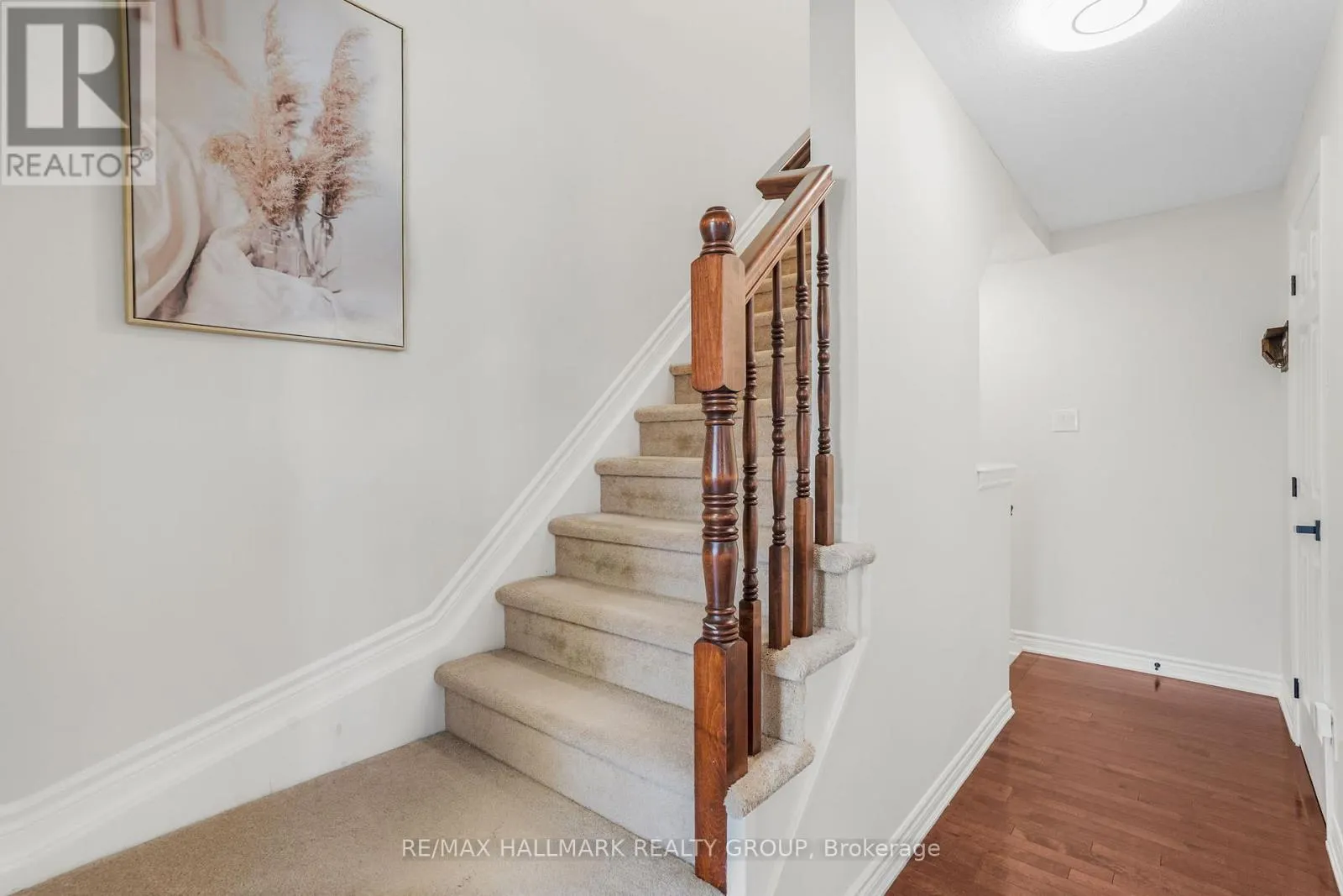 110 SUNSHINE CRESCENT