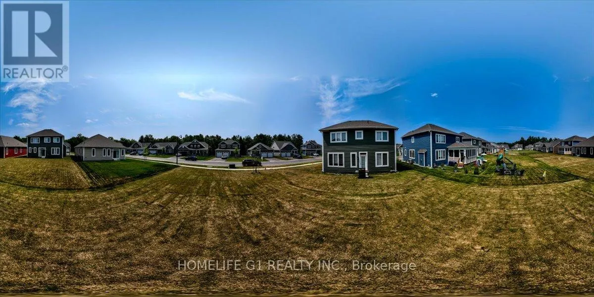 5 DYER CRESCENT