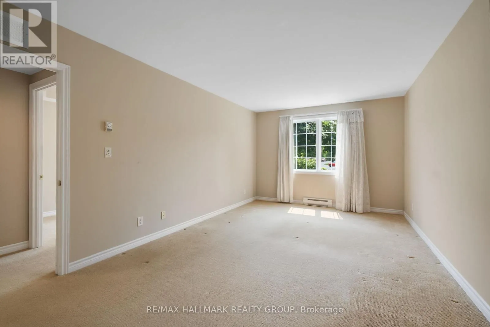 1A - 131 ROBSON COURT