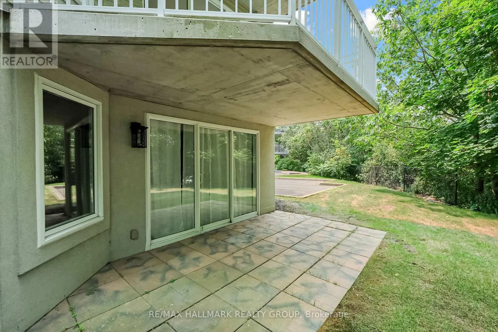1A - 131 ROBSON COURT