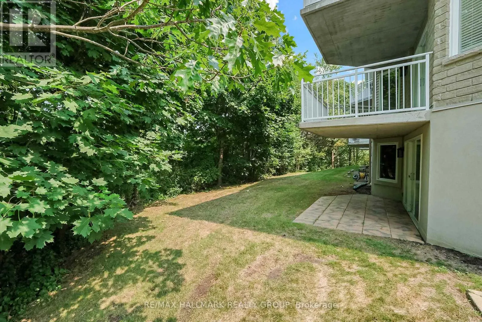 1A - 131 ROBSON COURT