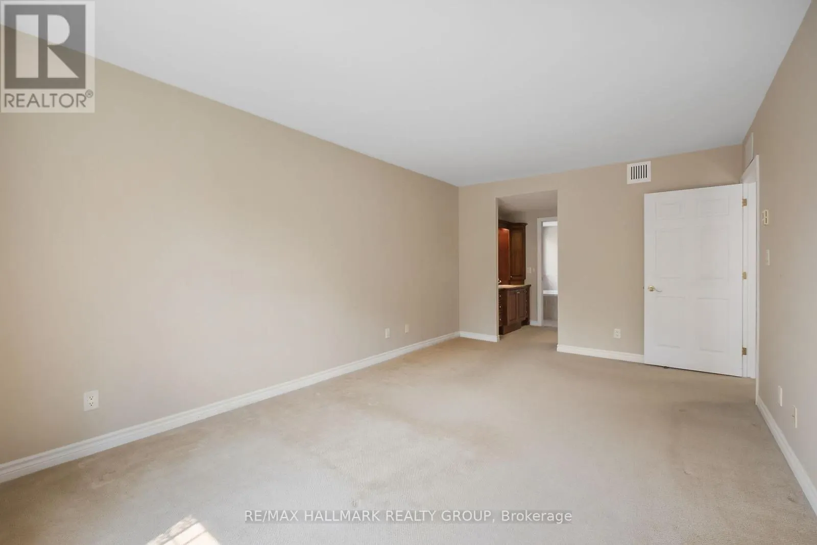 1A - 131 ROBSON COURT