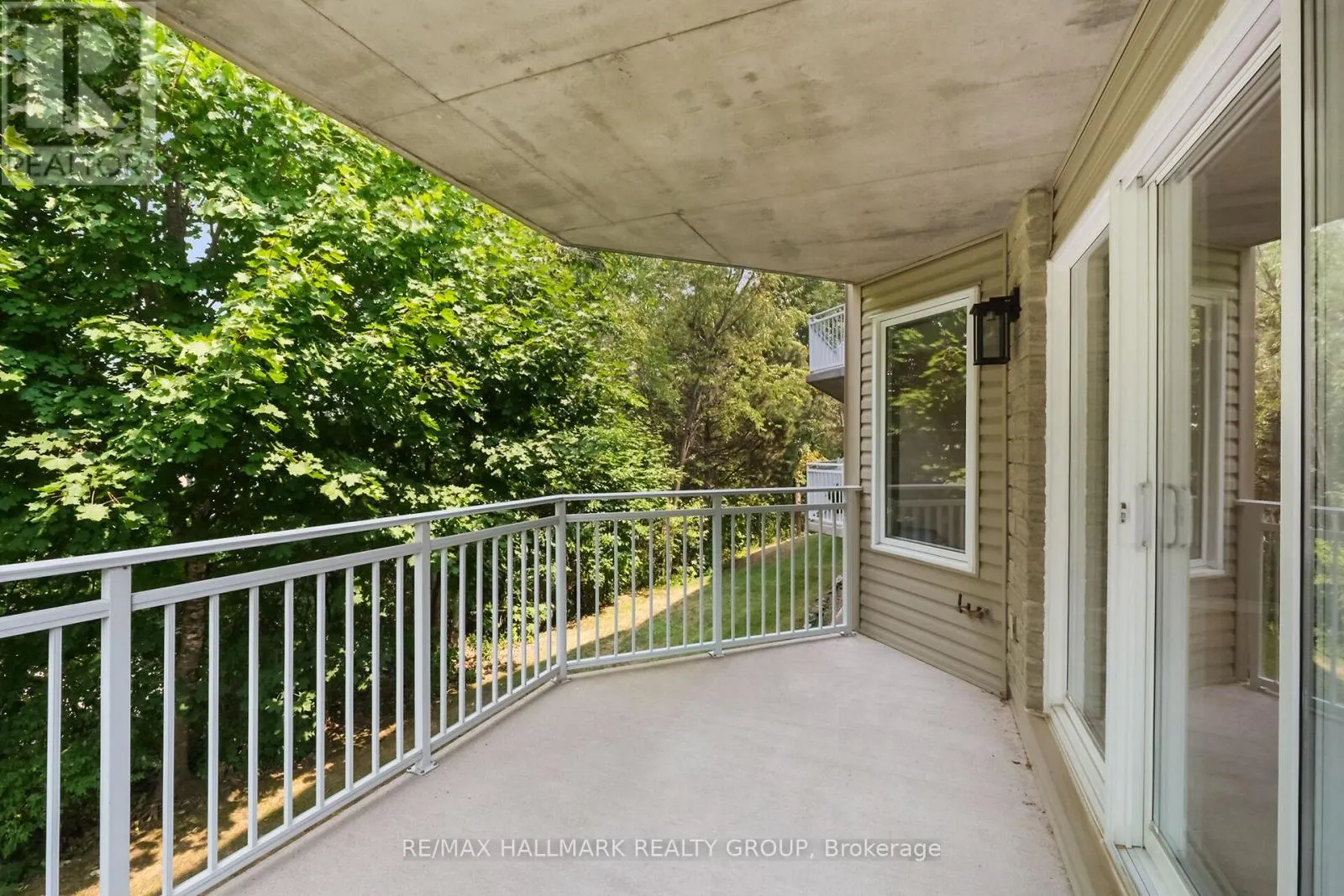 1A - 131 ROBSON COURT