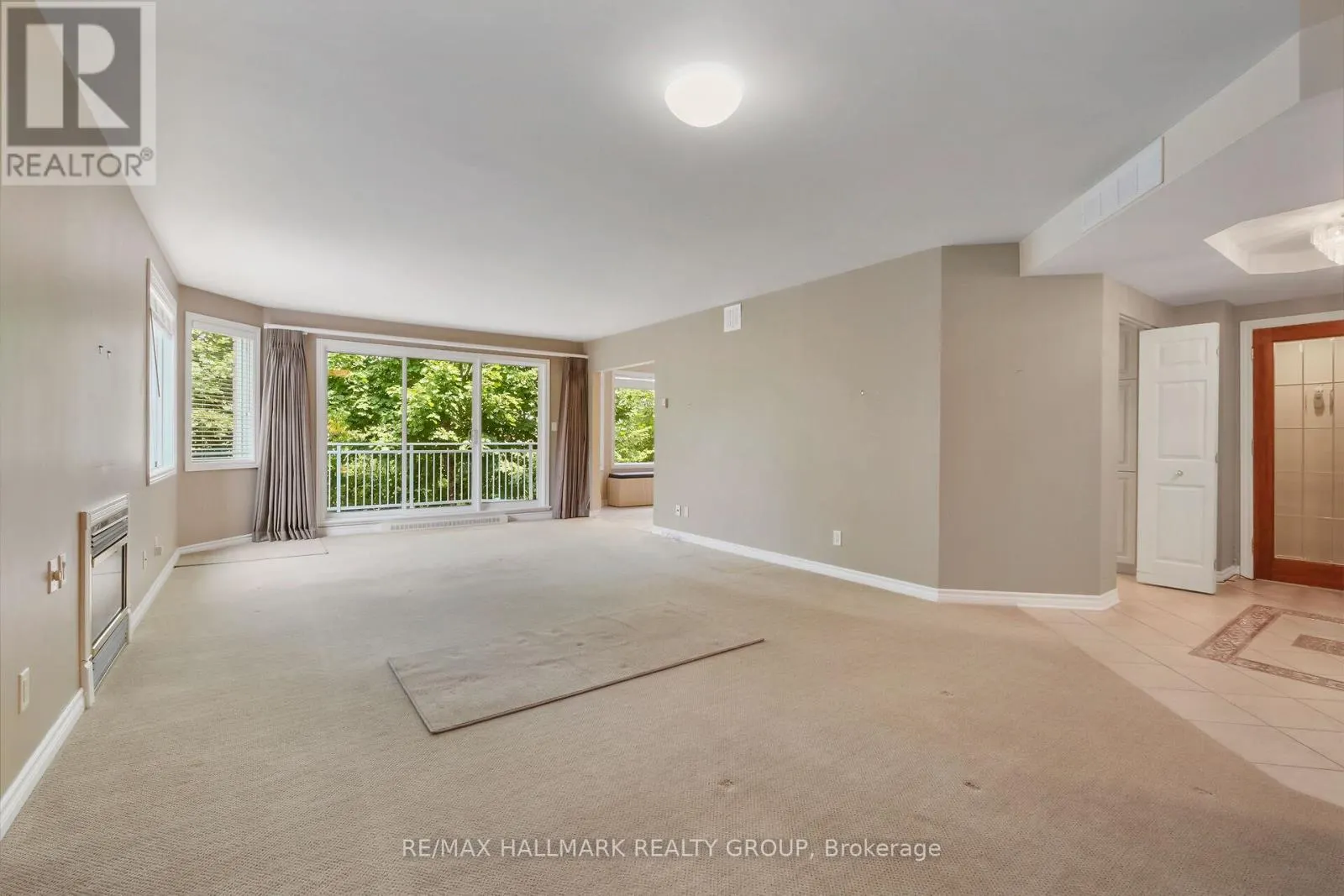 1A - 131 ROBSON COURT