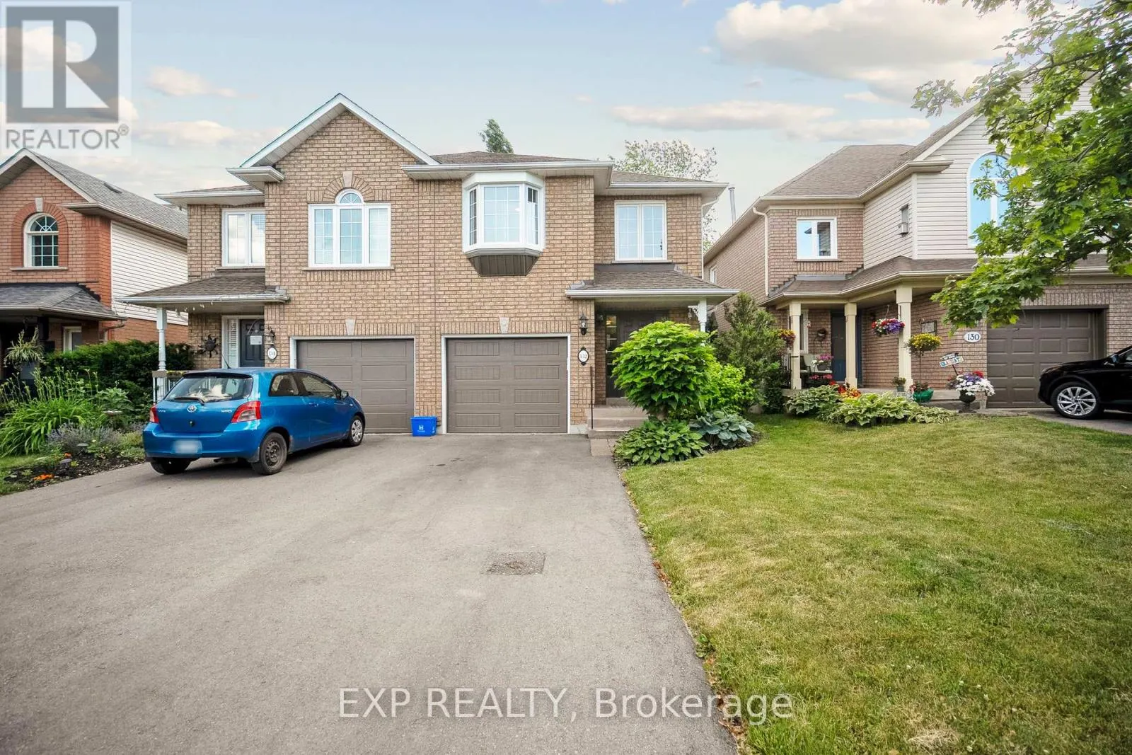 132 HARNESWORTH CRESCENT