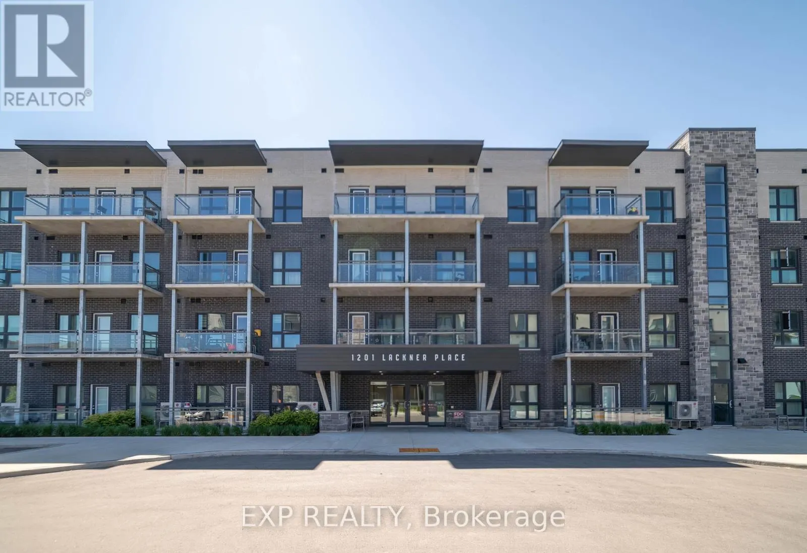 102 - 1201 LACKNER PLACE