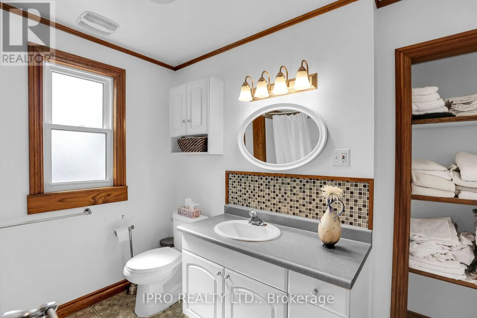 1027 NIAGARA STONE ROAD