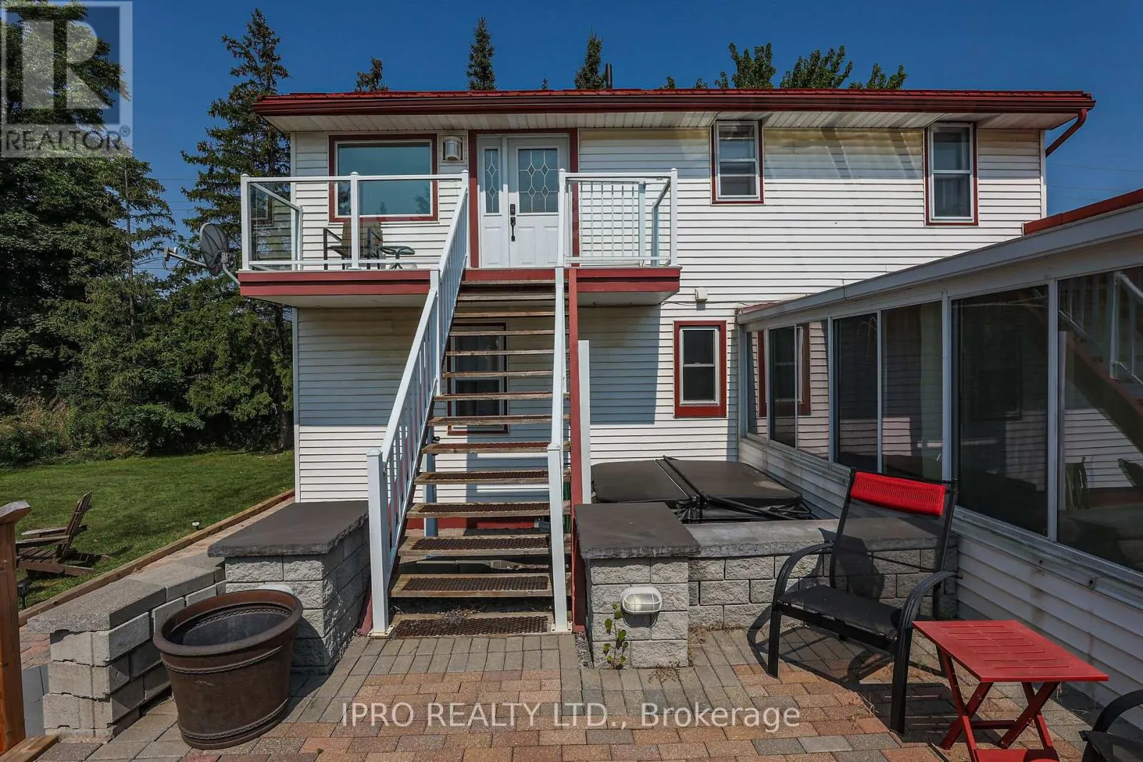 1027 NIAGARA STONE ROAD
