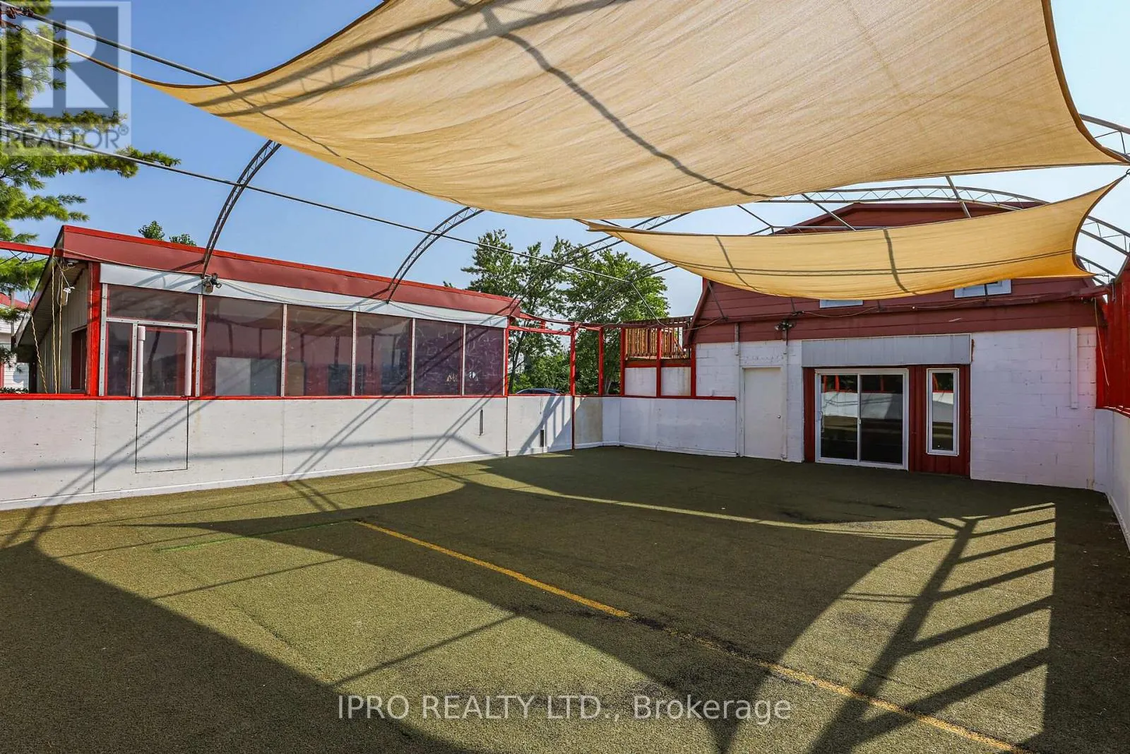 1027 NIAGARA STONE ROAD