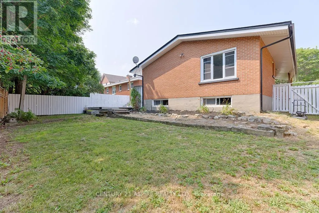 249 PETER STREET