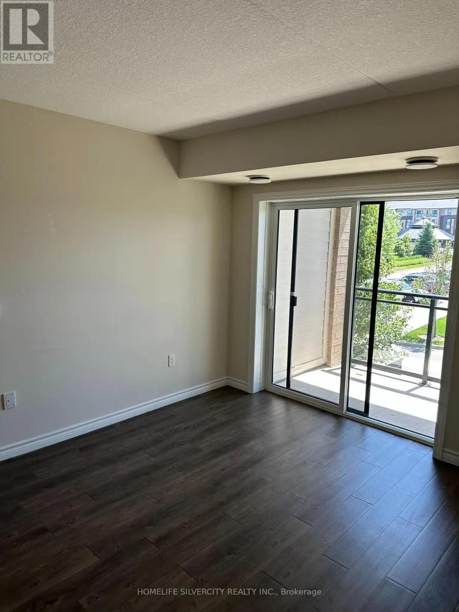 212 - 7 KAY CRESCENT