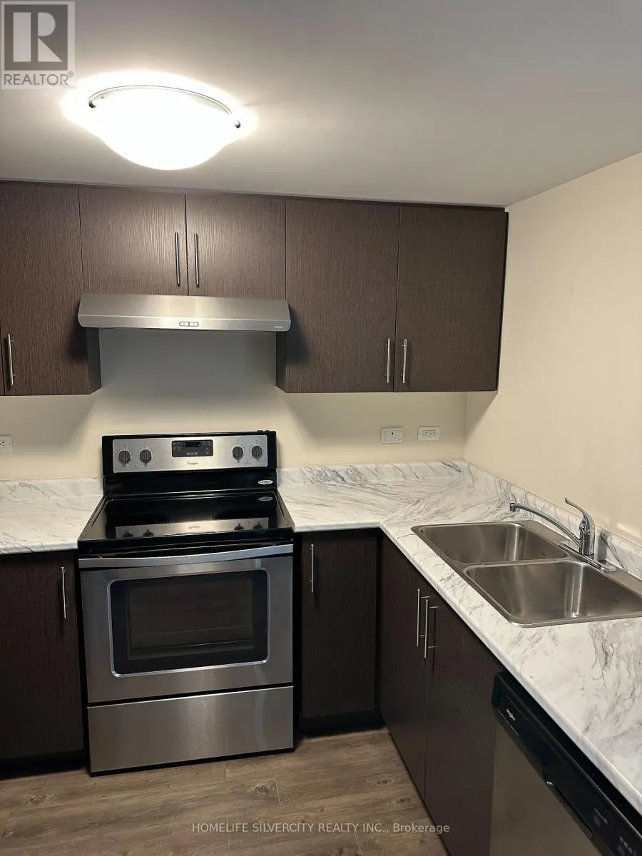 212 - 7 KAY CRESCENT