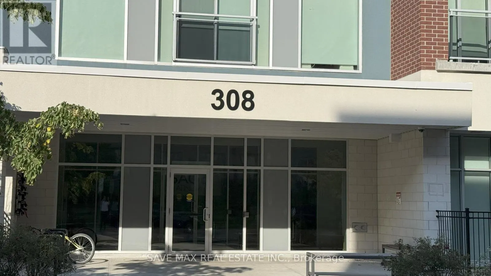 211 - 308 LESTER STREET