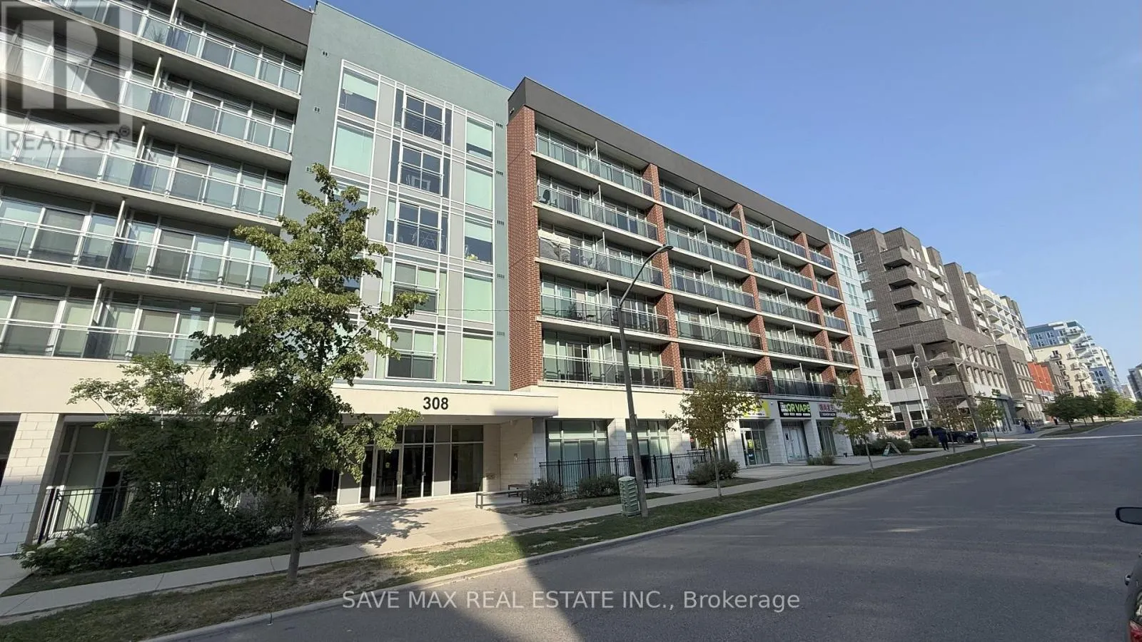 211 - 308 LESTER STREET