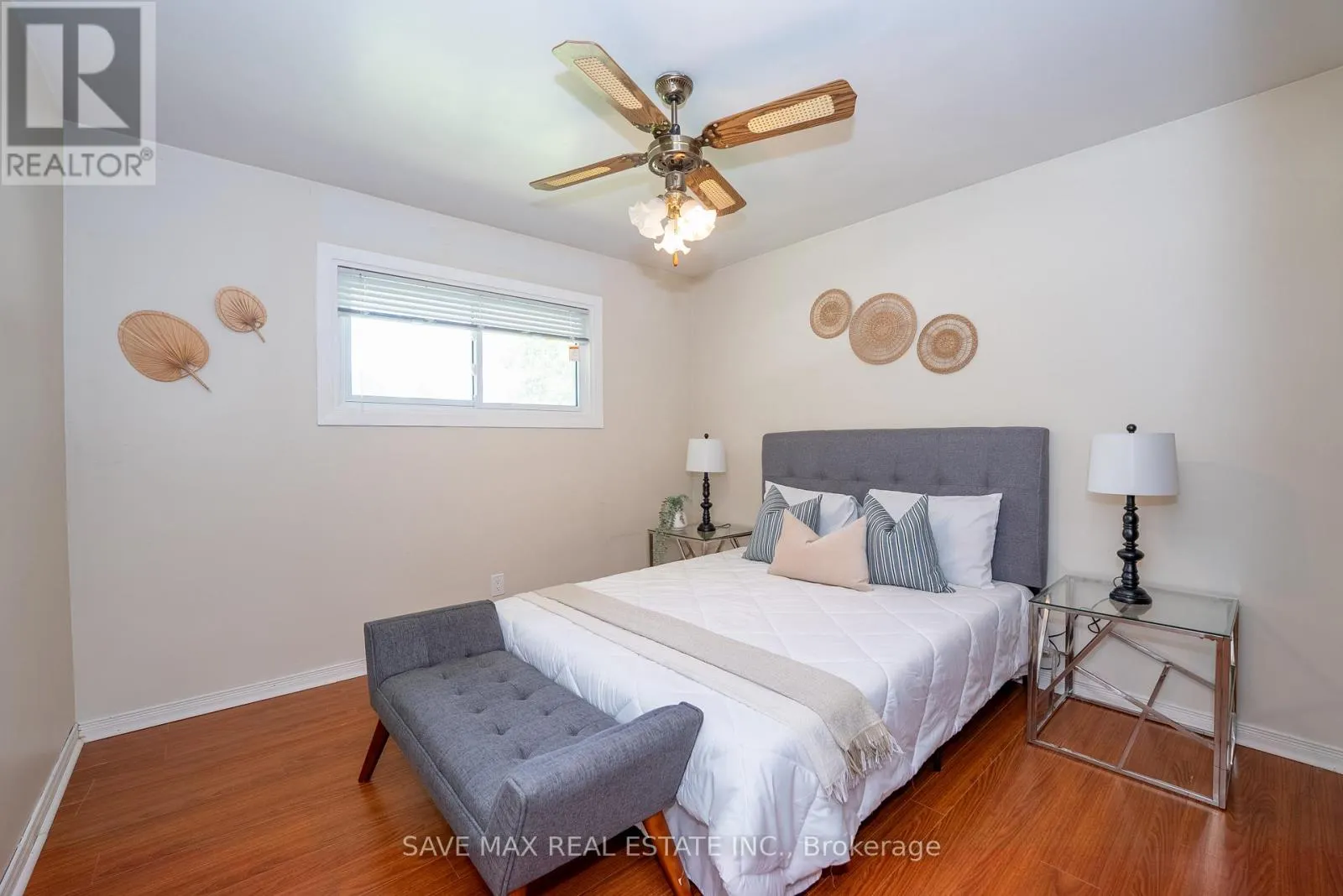 5 CLEARVIEW DRIVE