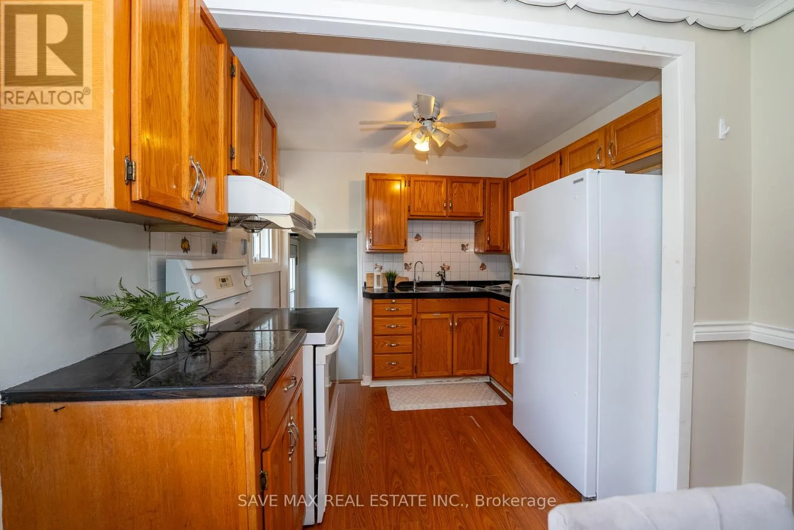 5 CLEARVIEW DRIVE