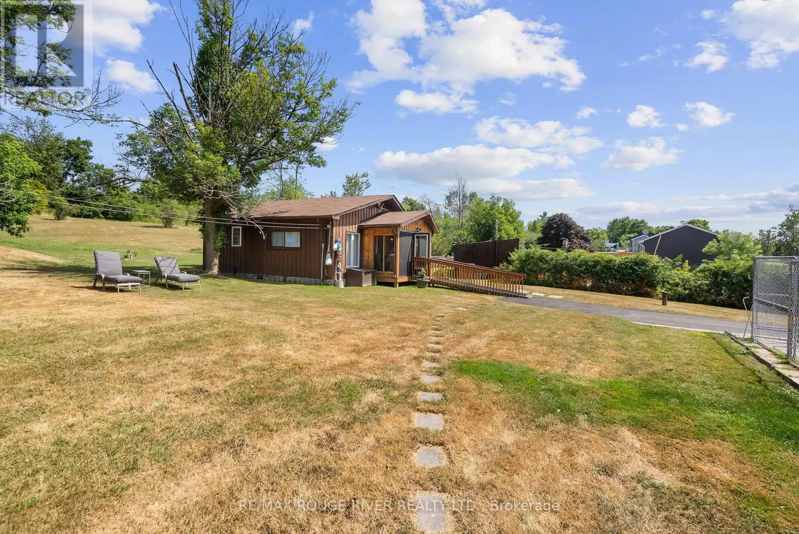 810 CANAL ROAD