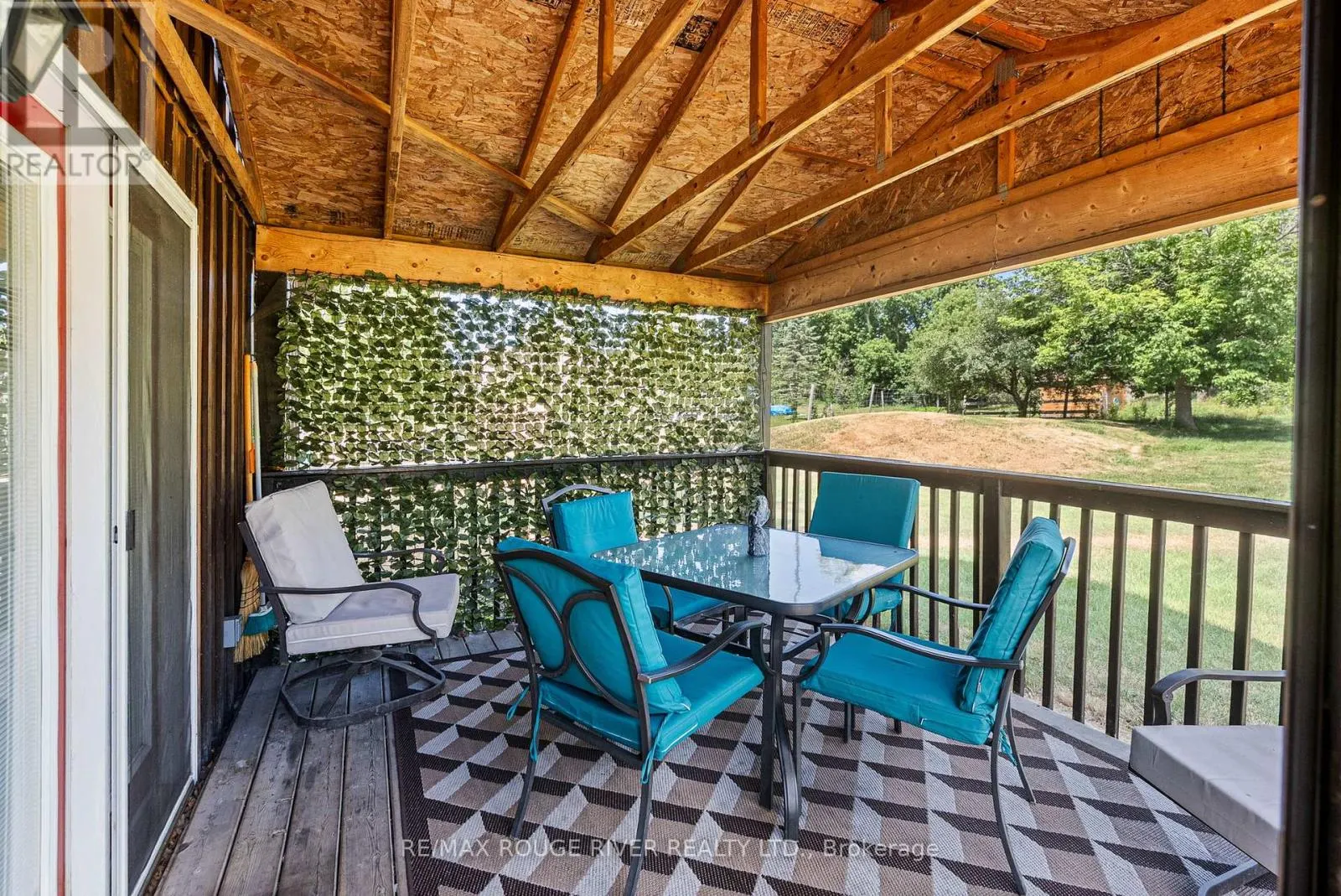 810 CANAL ROAD