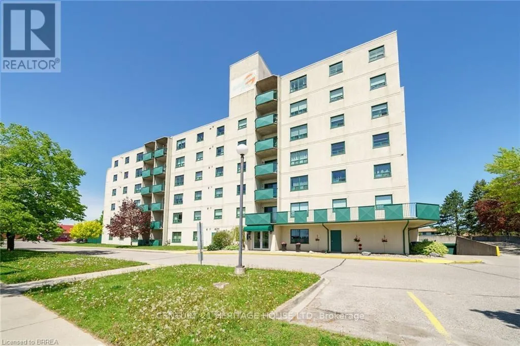 101 - 421 FAIRVIEW DRIVE