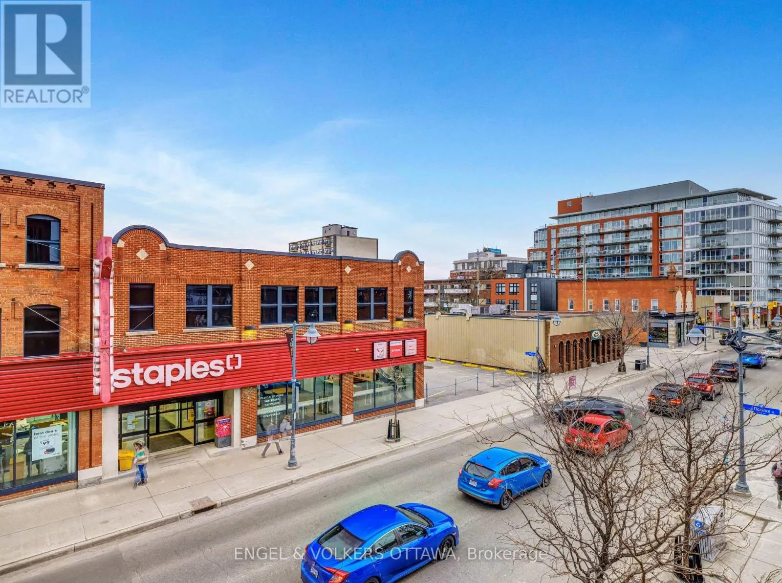 212 - 10 JAMES STREET