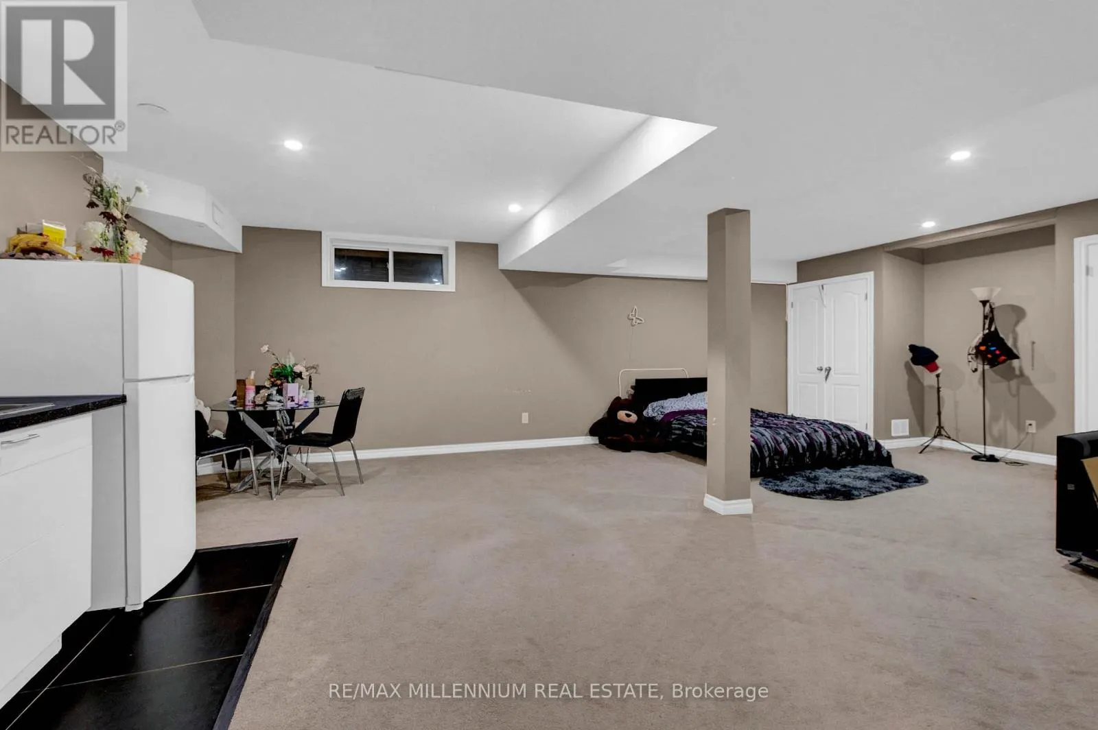 13 RIDGEWOOD COURT