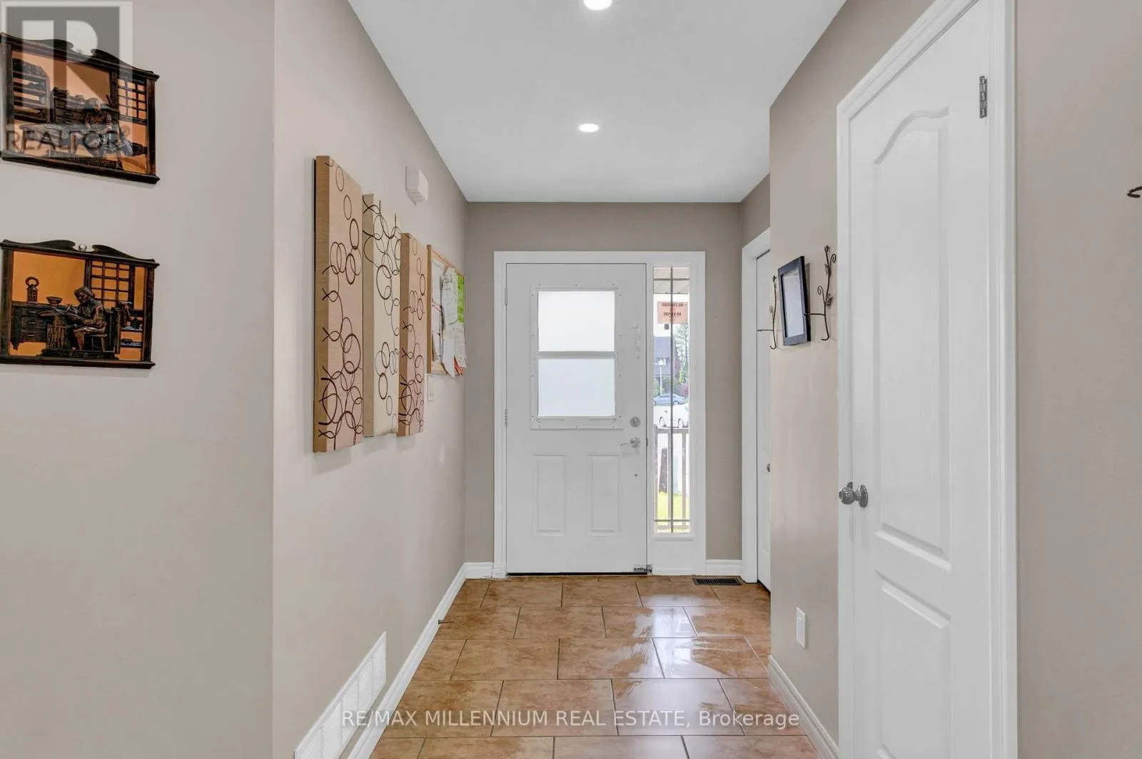 13 RIDGEWOOD COURT