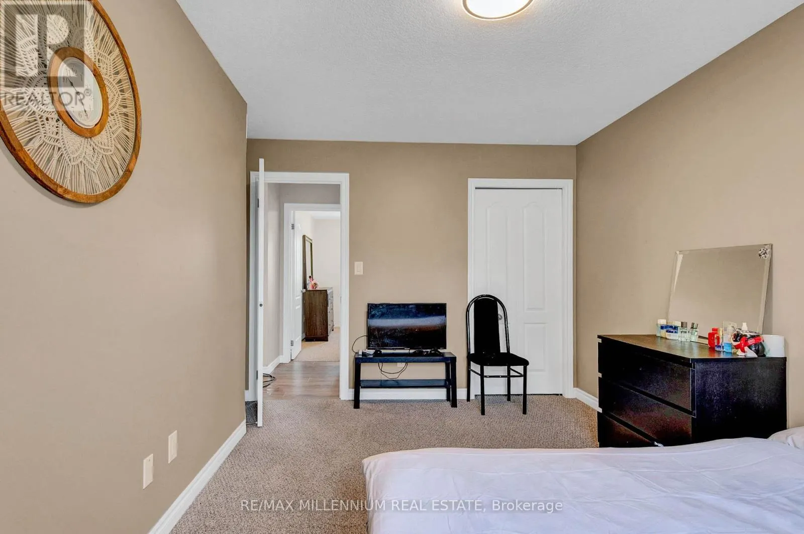13 RIDGEWOOD COURT