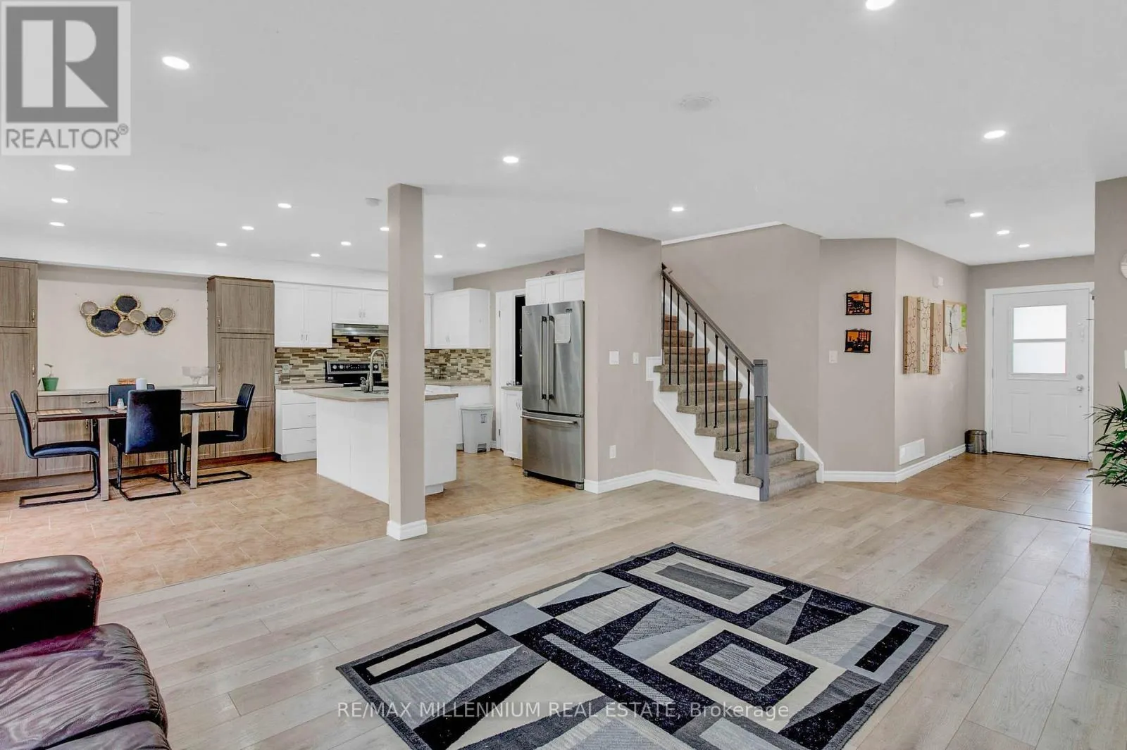 13 RIDGEWOOD COURT