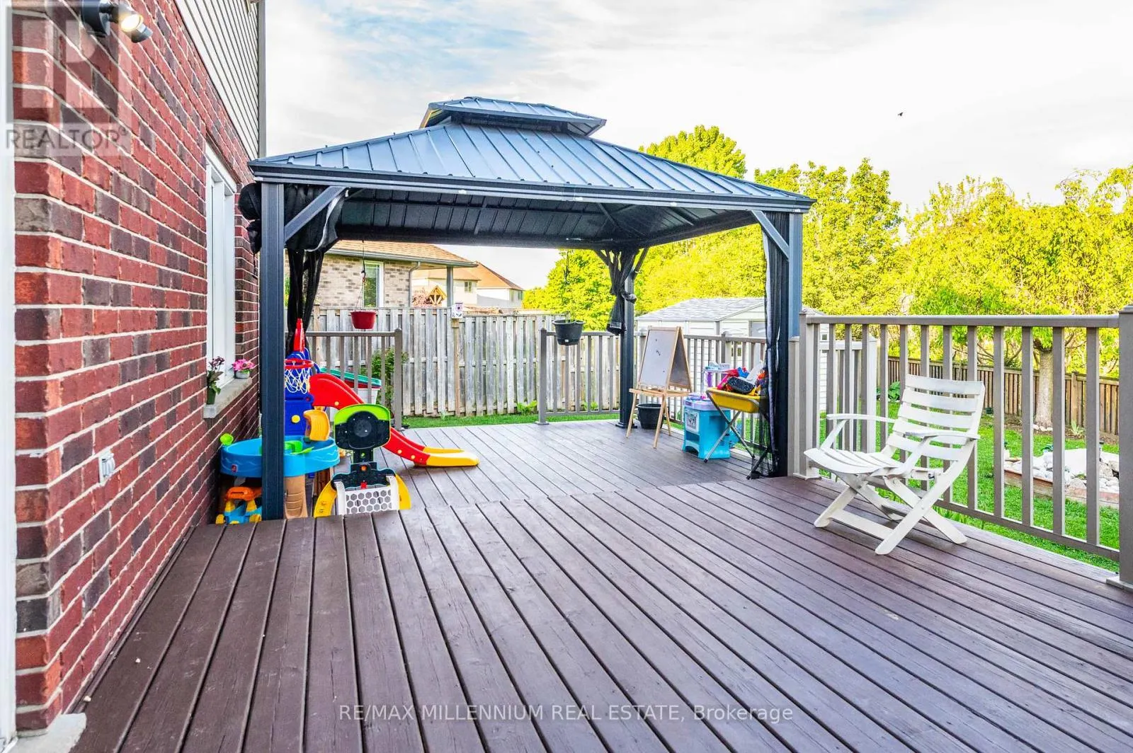 13 RIDGEWOOD COURT