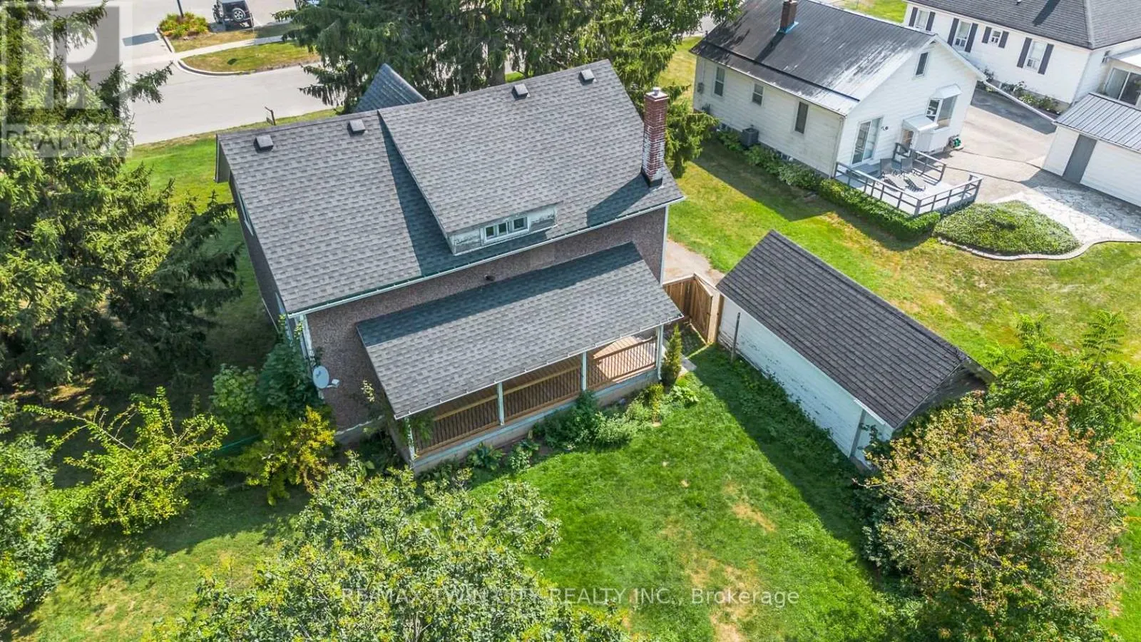346 WELLINGTON STREET