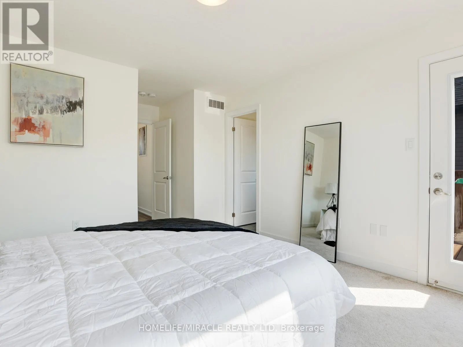 29 FERRIS CIRCLE