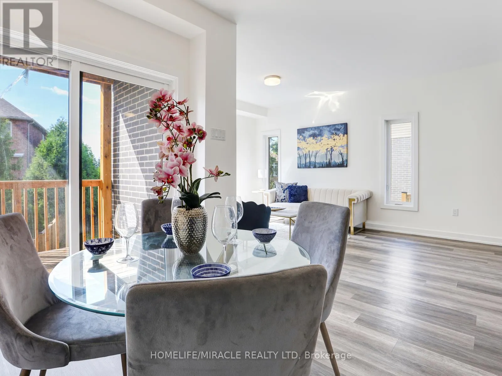 29 FERRIS CIRCLE