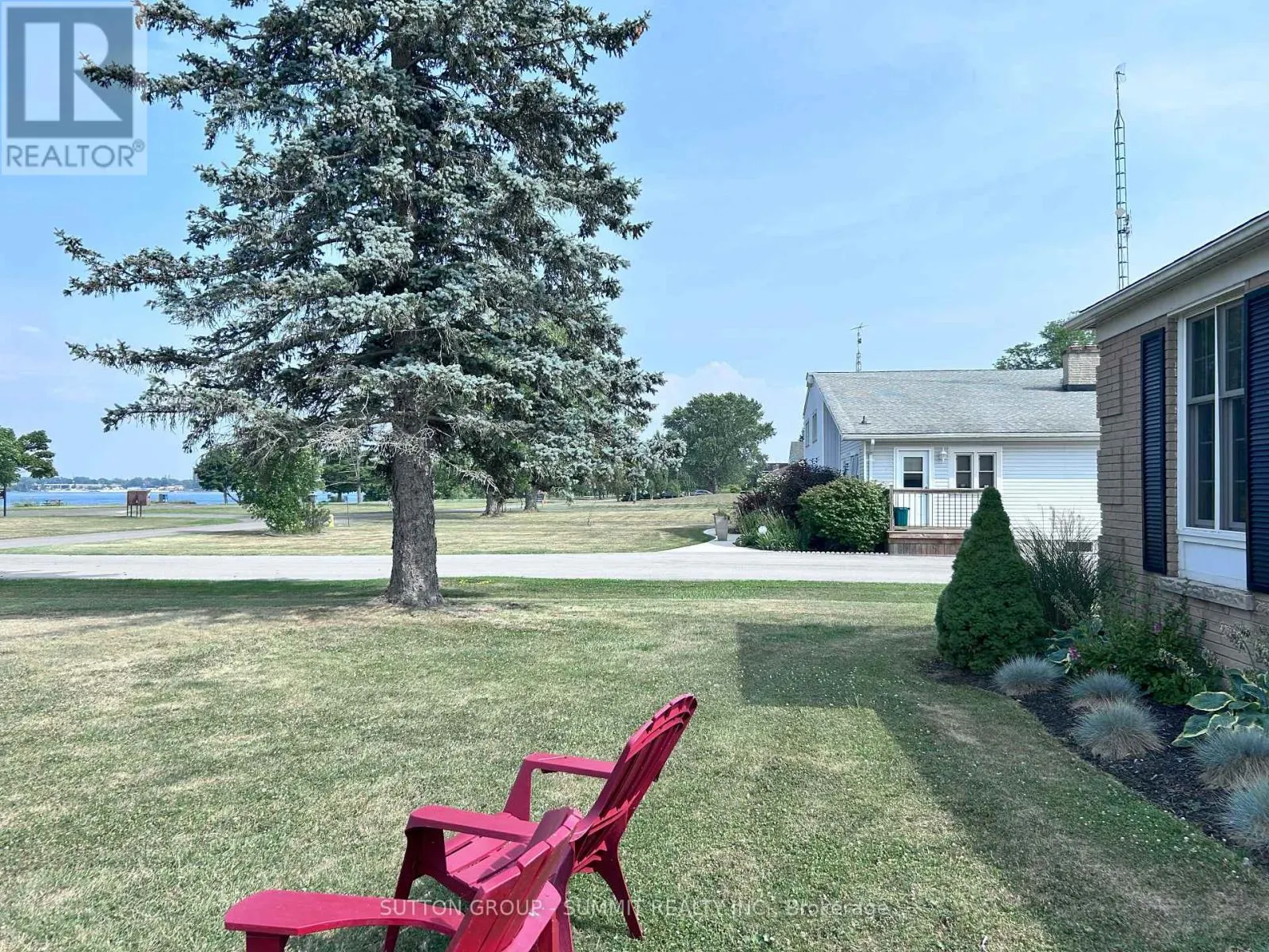 1279 NIAGARA RIVER PARKWAY