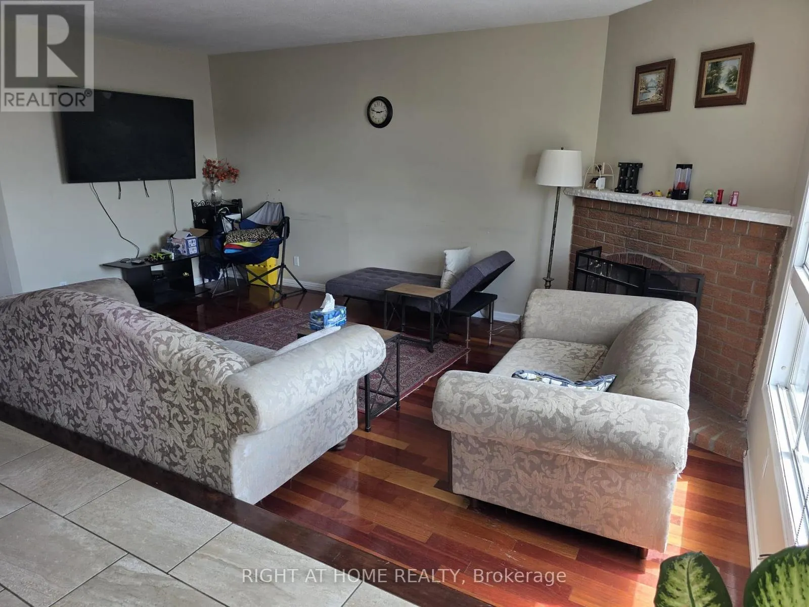 15 LORILEE CRESCENT