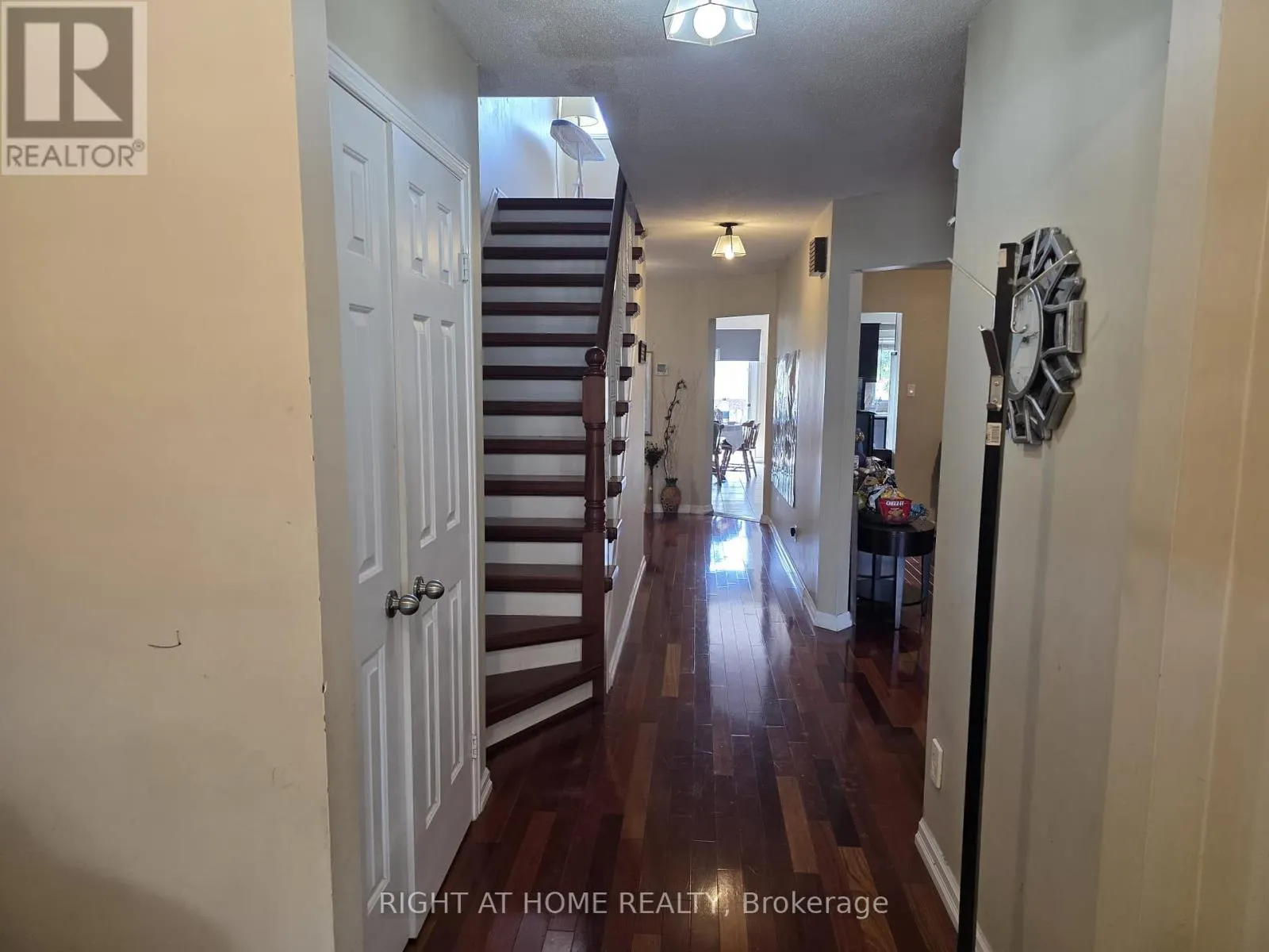 15 LORILEE CRESCENT