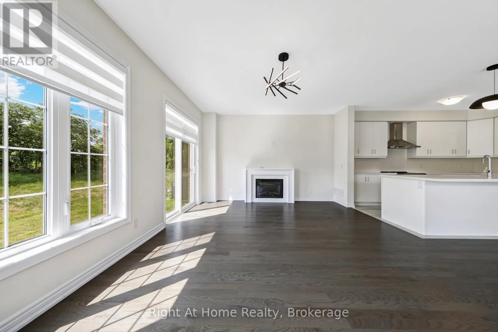 226 BROADACRE DRIVE