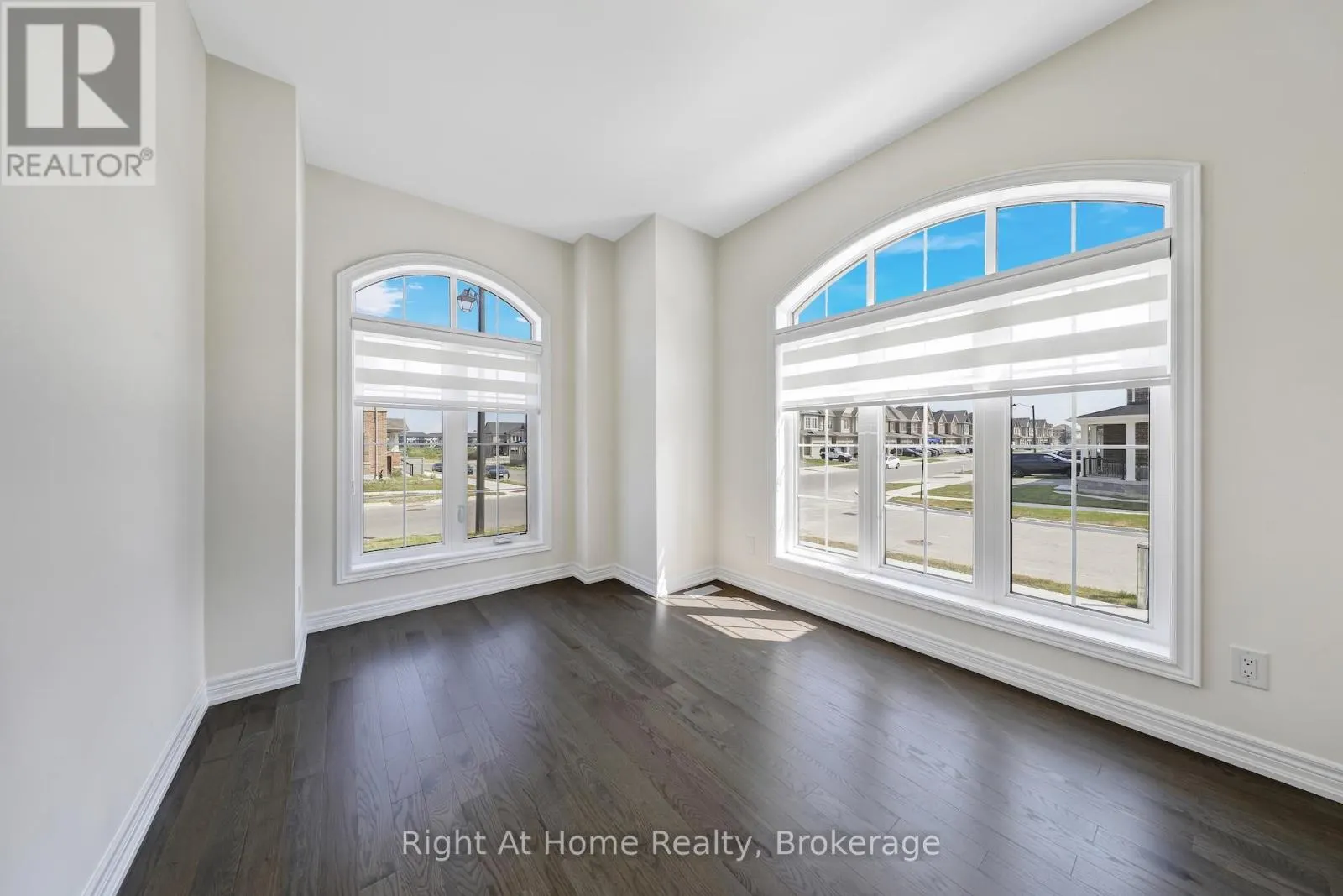 226 BROADACRE DRIVE
