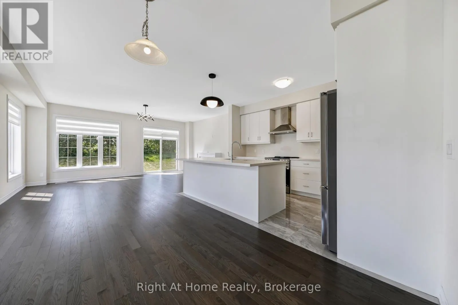 226 BROADACRE DRIVE
