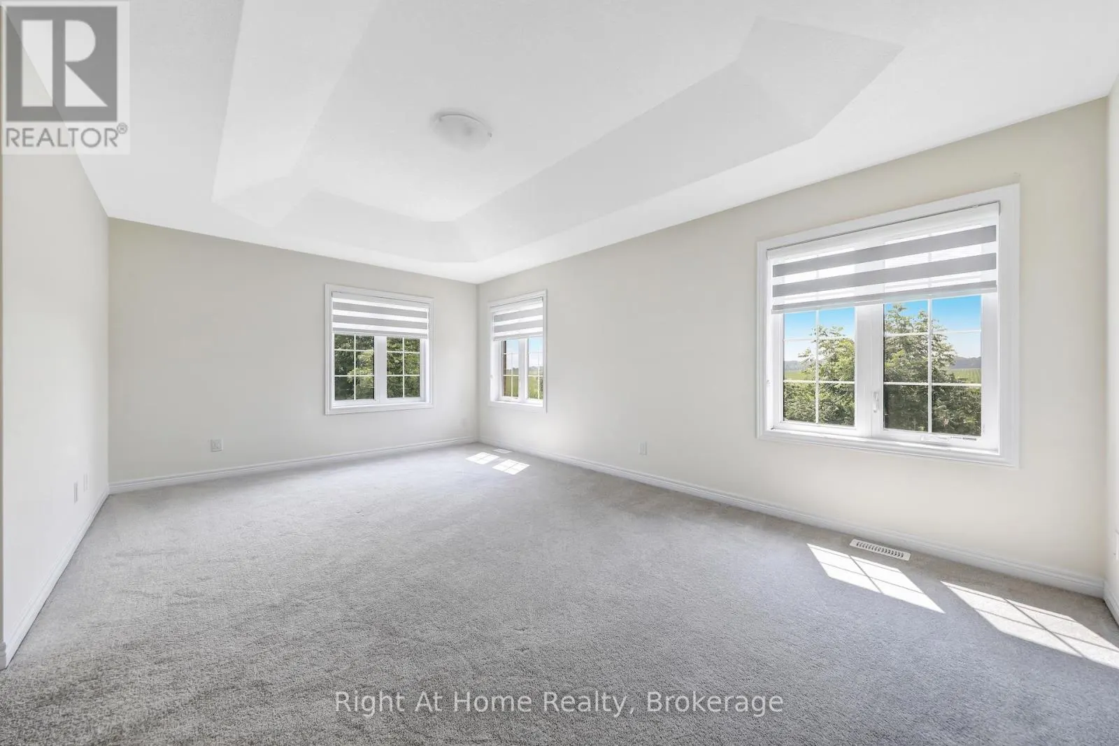 226 BROADACRE DRIVE