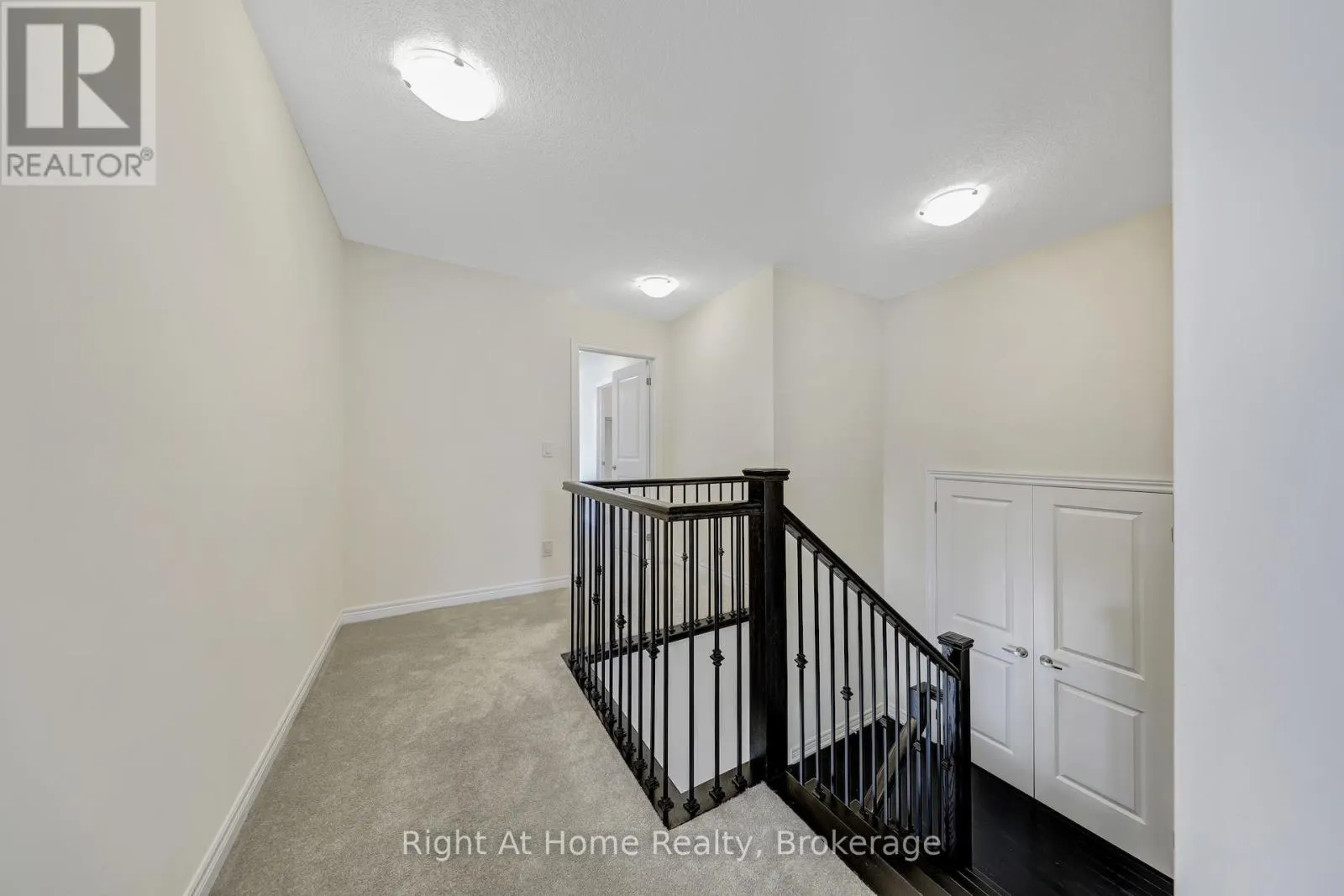 226 BROADACRE DRIVE