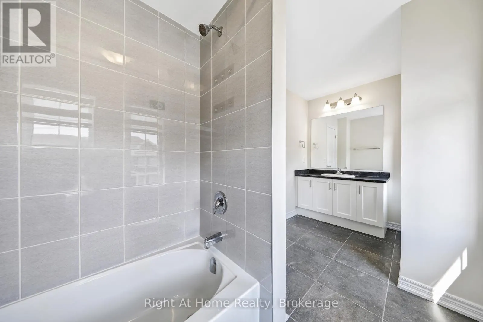 226 BROADACRE DRIVE