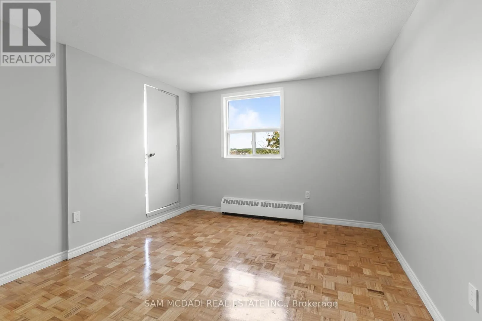 503 - 47 MUNROE STREET