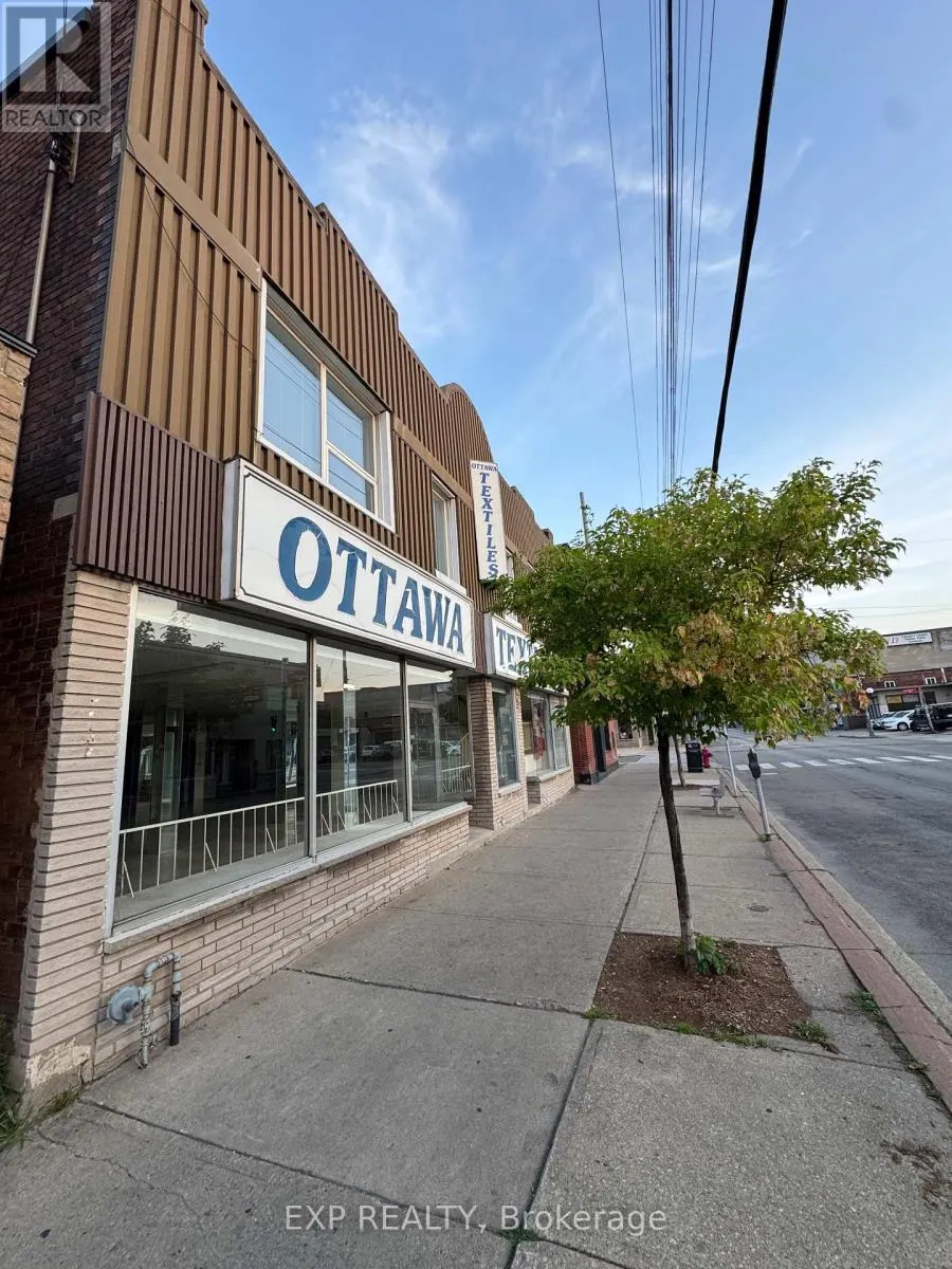 264-268 OTTAWA STREET N