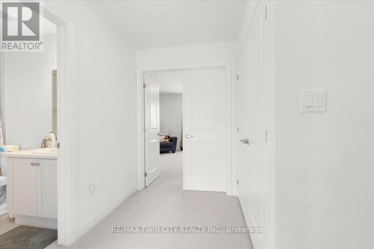 13 - 448 BLACKBURN DRIVE