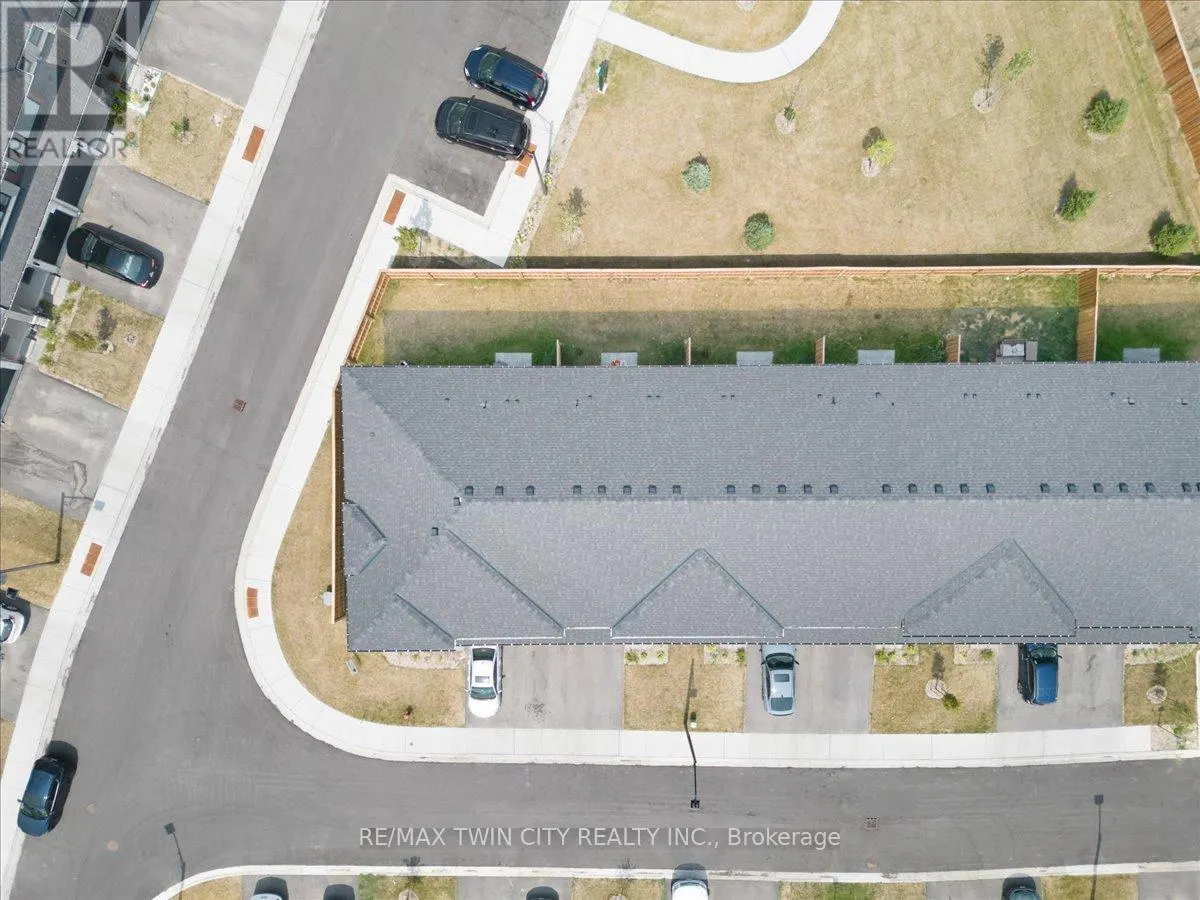 13 - 448 BLACKBURN DRIVE