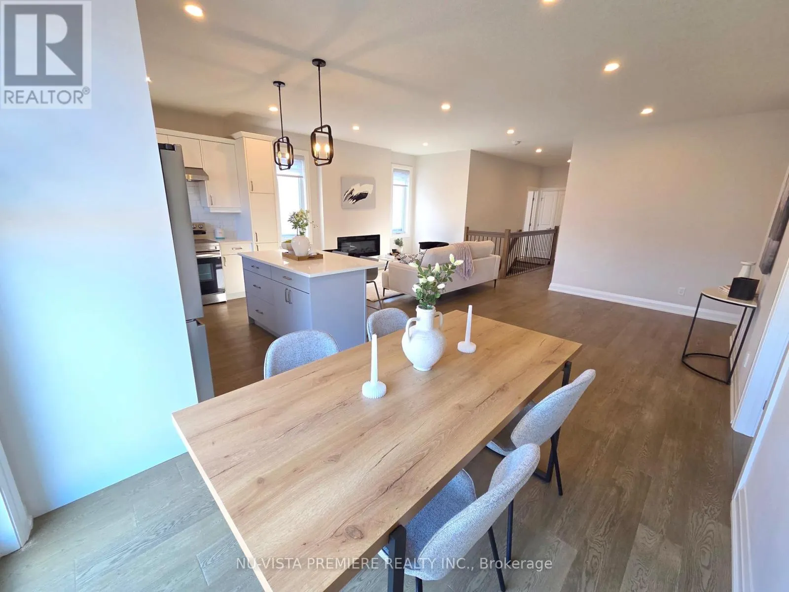 69 - 383 DAVENTRY WAY, #69