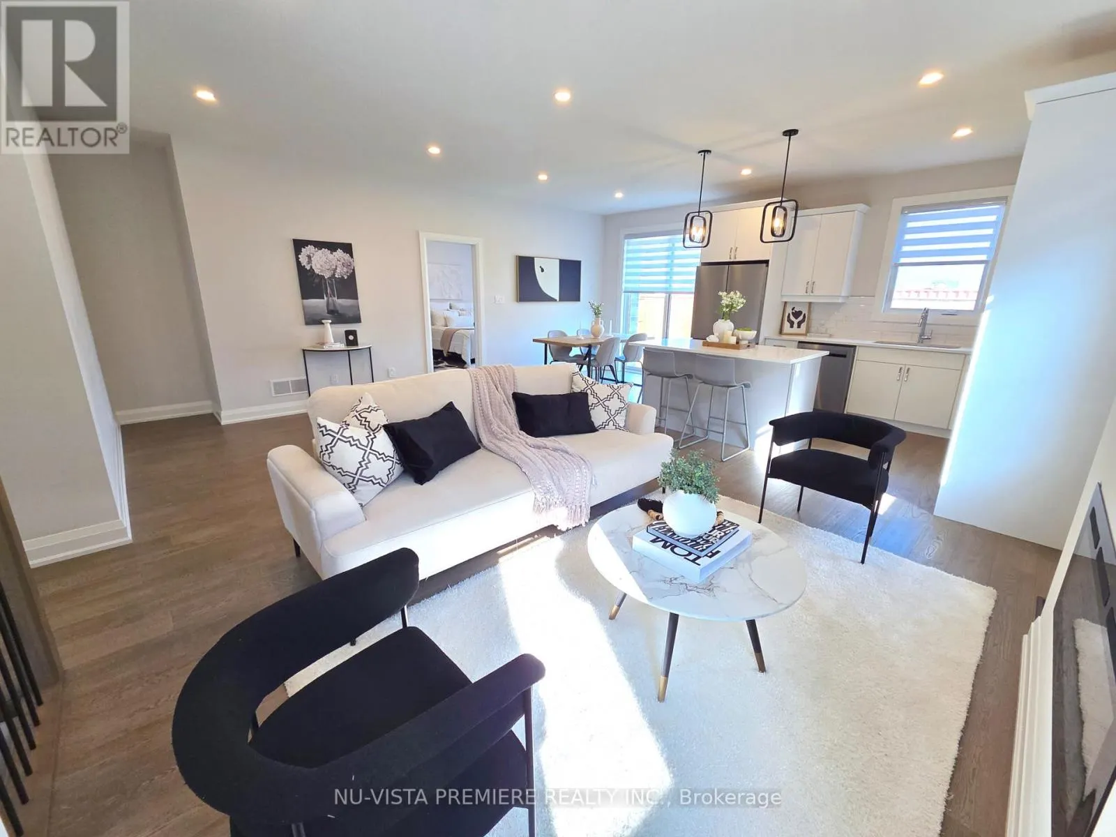 69 - 383 DAVENTRY WAY, #69