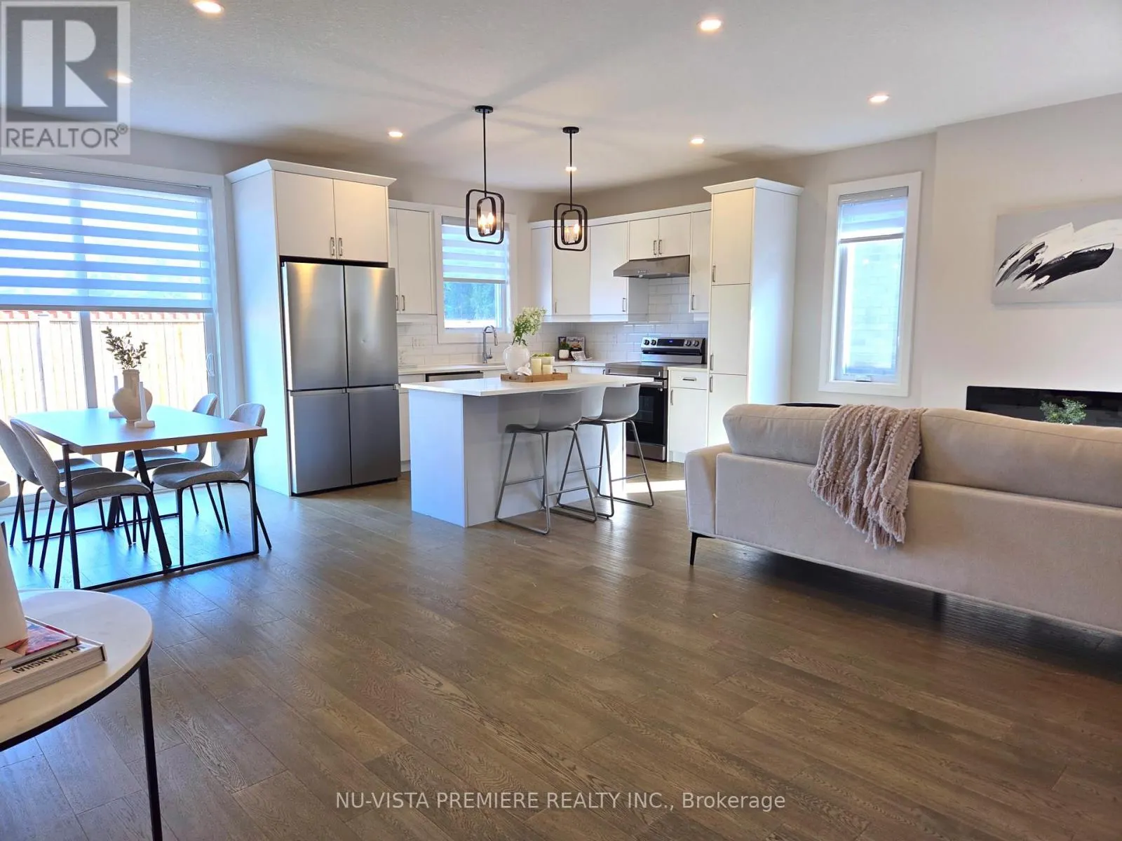 69 - 383 DAVENTRY WAY, #69