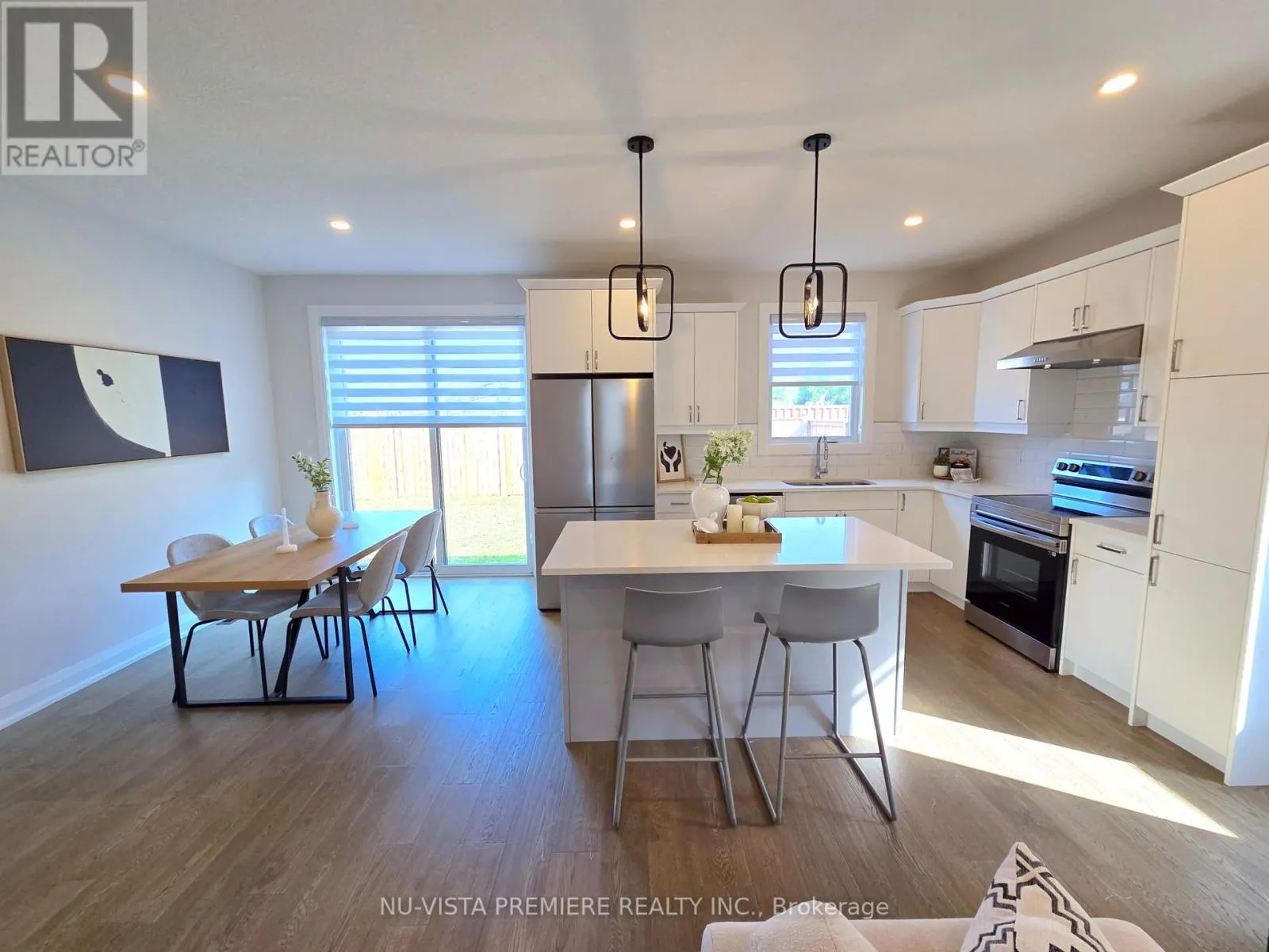 69 - 383 DAVENTRY WAY, #69