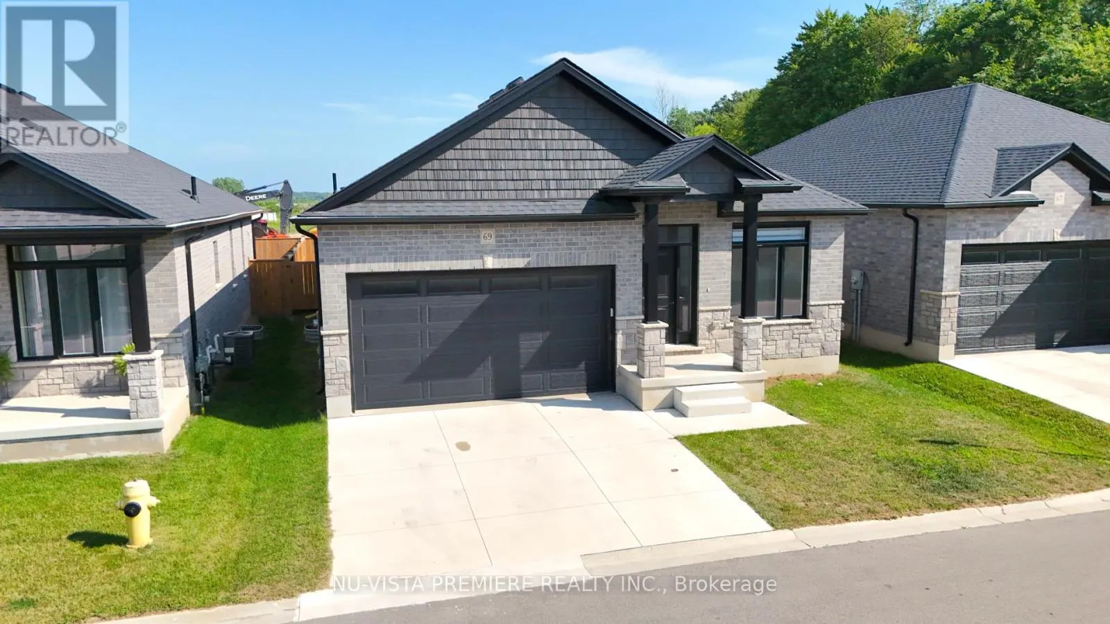 69 - 383 DAVENTRY WAY, #69